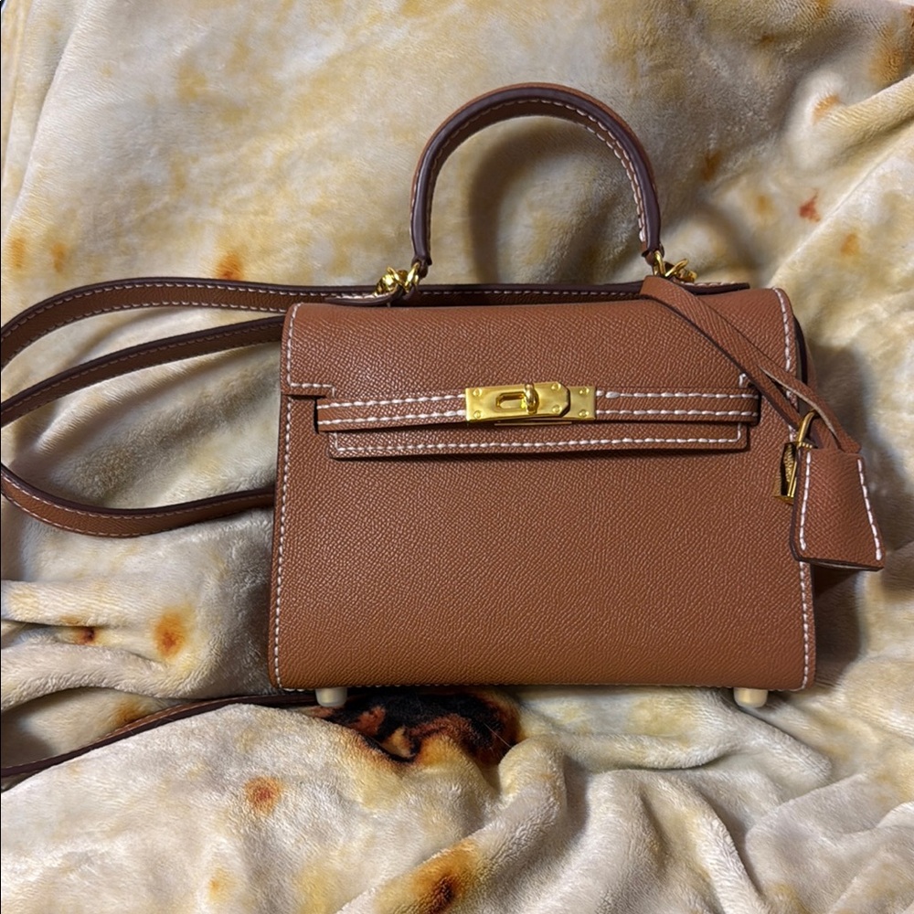 HANDMADE Elegant Brown Leather Handbag